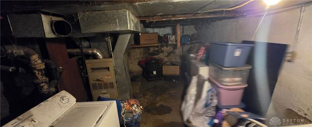 910 Pine Street, Springfield, OH 45505