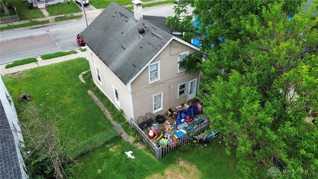910 Pine Street, Springfield, OH 45505