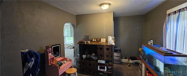 910 Pine Street, Springfield, OH 45505