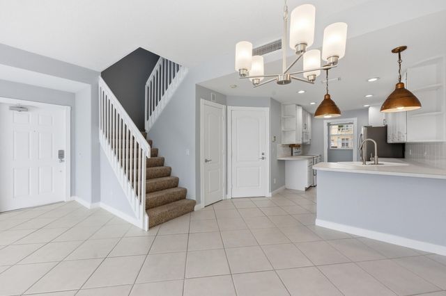 2122 Tigris Drive, West Palm Beach, FL 33411