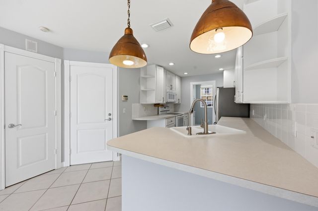 2122 Tigris Drive, West Palm Beach, FL 33411