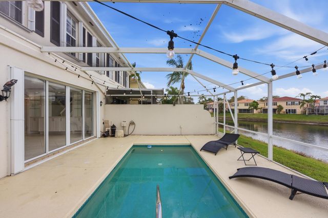 2122 Tigris Drive, West Palm Beach, FL 33411