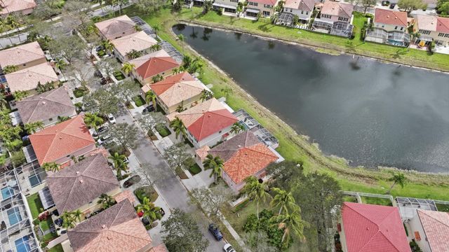 2122 Tigris Drive, West Palm Beach, FL 33411