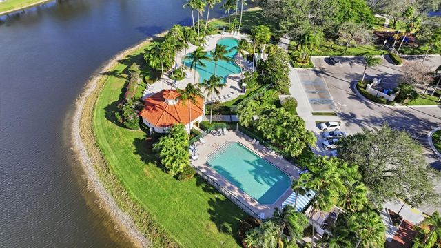 2122 Tigris Drive, West Palm Beach, FL 33411