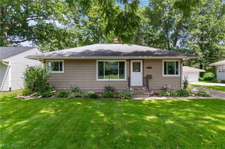 182 Wyleswood Drive, Berea, OH 44017