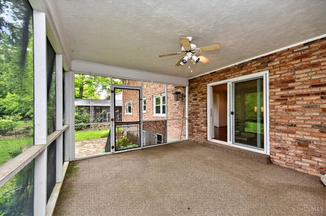 355 Circlewood Lane, Wyoming, OH 45215