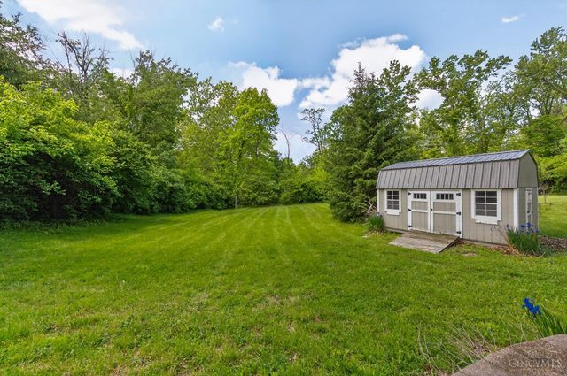 355 Circlewood Lane, Wyoming, OH 45215