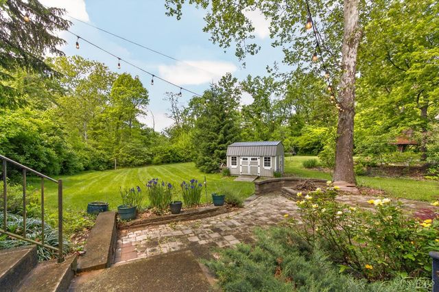 355 Circlewood Lane, Wyoming, OH 45215