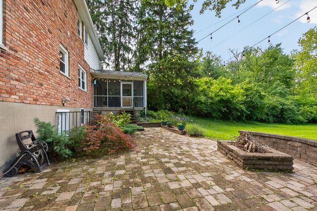 355 Circlewood Lane, Wyoming, OH 45215