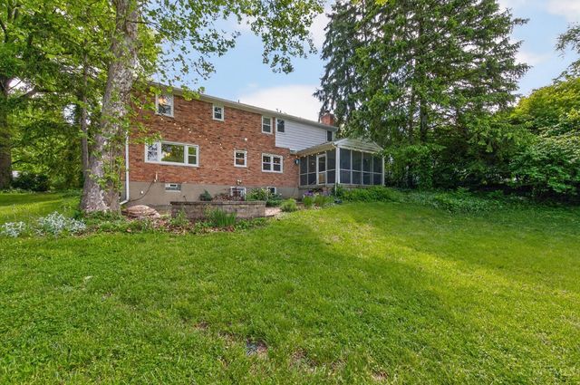 355 Circlewood Lane, Wyoming, OH 45215