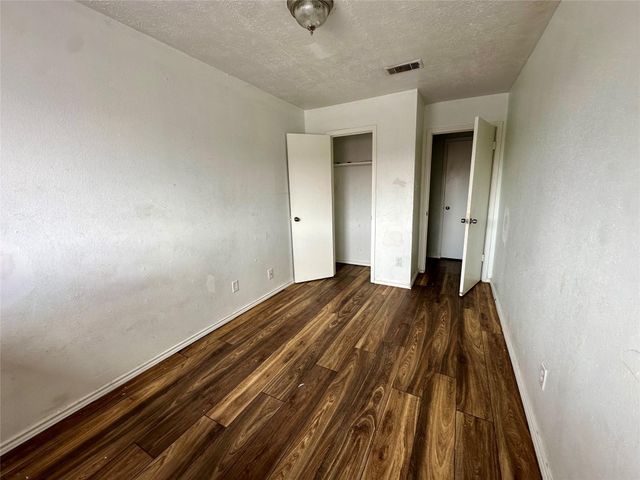 13517 Castilian Drive 1, Houston, TX 77015