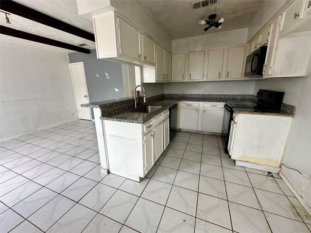 13517 Castilian Drive 1, Houston, TX 77015