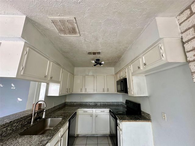 13517 Castilian Drive 1, Houston, TX 77015