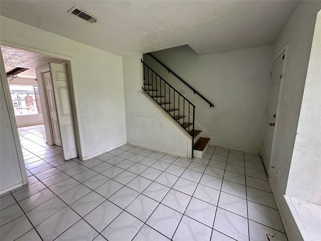 13517 Castilian Drive 1, Houston, TX 77015