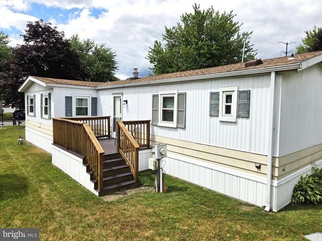 3 MEADOW RUN PL, Harrisburg, PA 17112