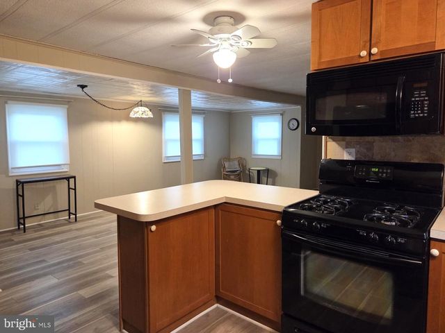 3 MEADOW RUN PL, Harrisburg, PA 17112