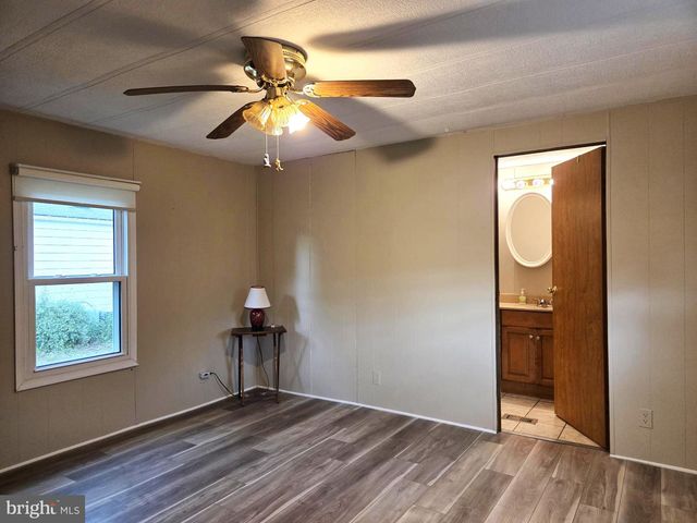 3 MEADOW RUN PL, Harrisburg, PA 17112