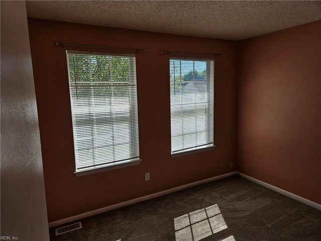 900 Shadow Tree WAY, Virginia Beach, VA 23452