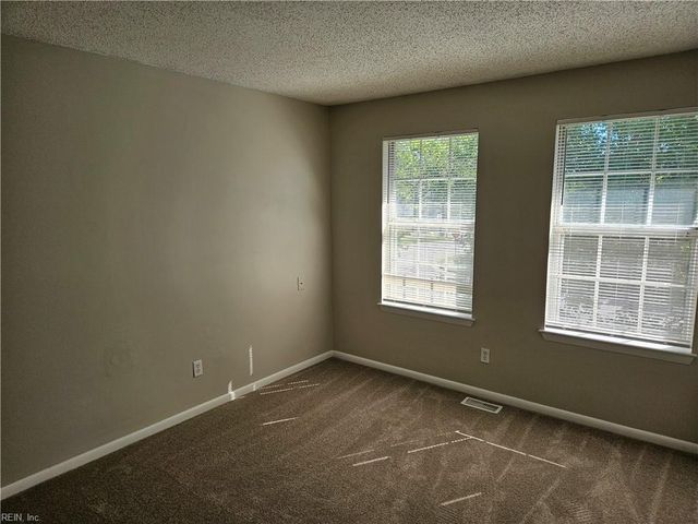 900 Shadow Tree WAY, Virginia Beach, VA 23452