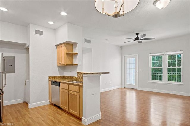 23560 Walden Center DR 207, Estero, FL 34134