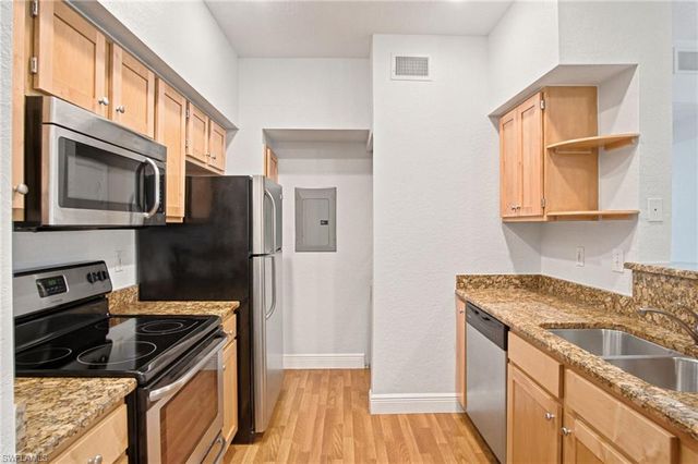 23560 Walden Center DR 207, Estero, FL 34134