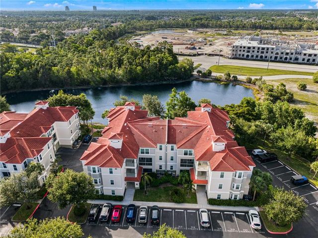 23560 Walden Center DR 207, Estero, FL 34134