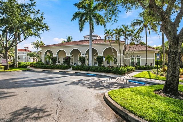 23560 Walden Center DR 207, Estero, FL 34134