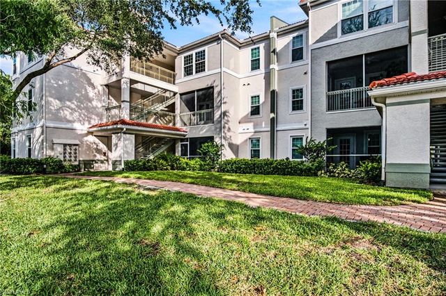 23560 Walden Center DR 207, Estero, FL 34134