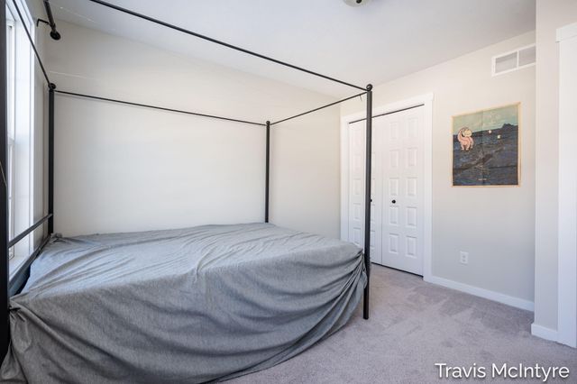 446 Windchime Drive Ne, Plainfield Twp, MI 49321