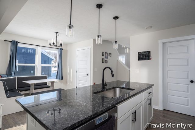 446 Windchime Drive Ne, Plainfield Twp, MI 49321