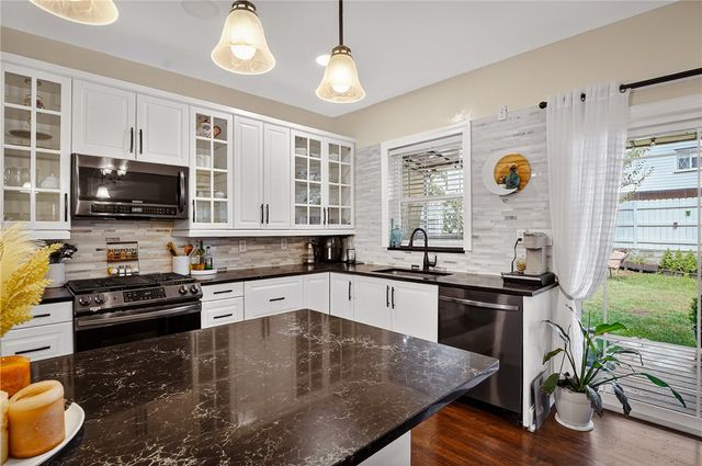 773 Hazelwood Ave, Greenfield, PA 15217