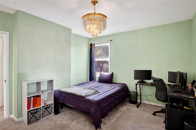 773 Hazelwood Ave, Greenfield, PA 15217