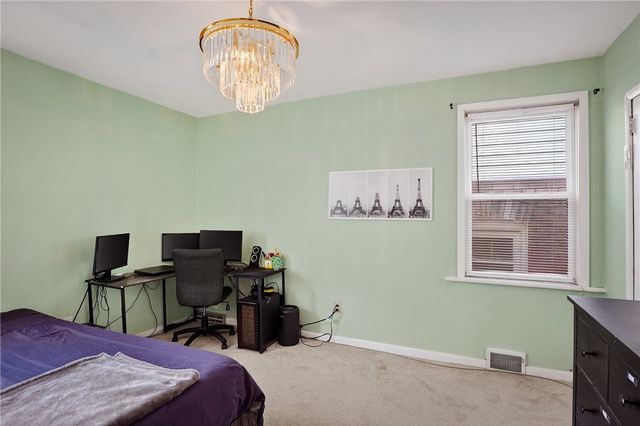 773 Hazelwood Ave, Greenfield, PA 15217