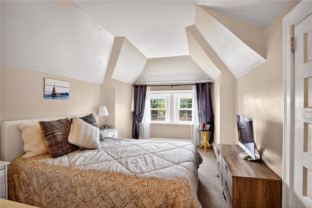 773 Hazelwood Ave, Greenfield, PA 15217