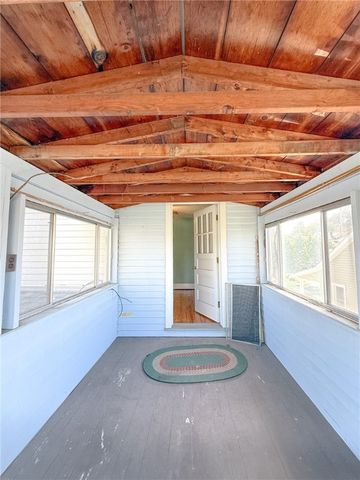 129 Missoura St, Somerset Boro, PA 15501