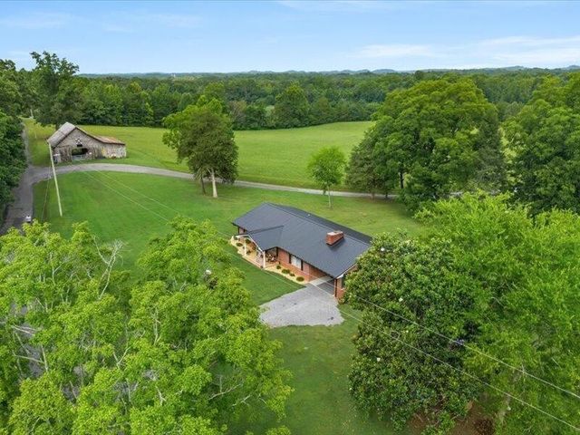 211 County Road 617, Athens, TN 37303