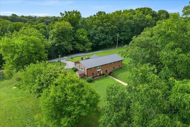 211 County Road 617, Athens, TN 37303