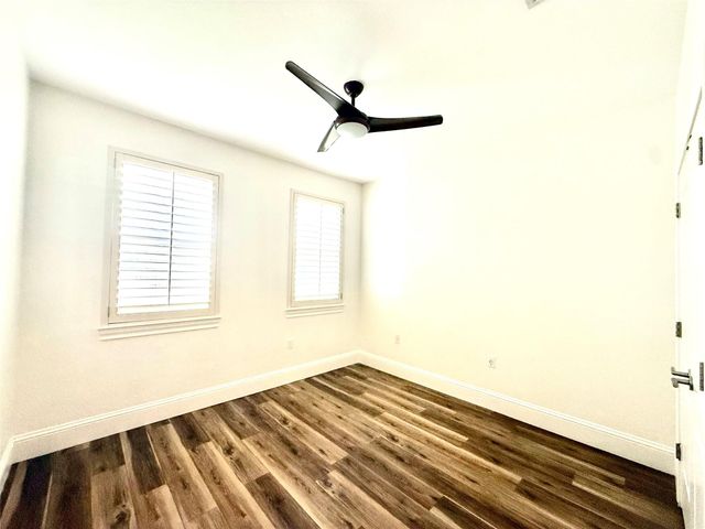 204 S Holly ST, Georgetown, TX 78626