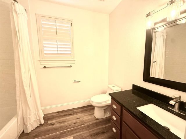 204 S Holly ST, Georgetown, TX 78626