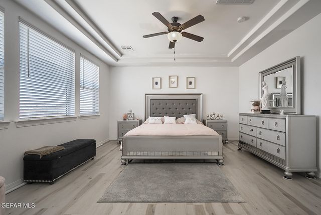 1496 VICTORIA MARIE Drive, El Paso, TX 79928