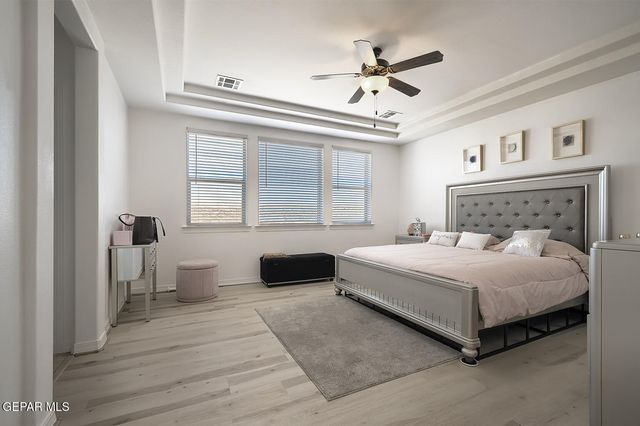 1496 VICTORIA MARIE Drive, El Paso, TX 79928