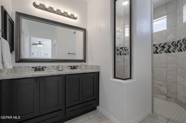 1496 VICTORIA MARIE Drive, El Paso, TX 79928