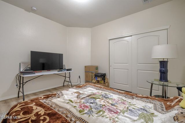 1496 VICTORIA MARIE Drive, El Paso, TX 79928