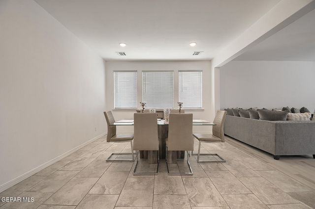 1496 VICTORIA MARIE Drive, El Paso, TX 79928