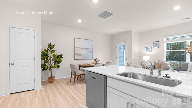 107 Parmiter Way A, Troutman, NC 28166