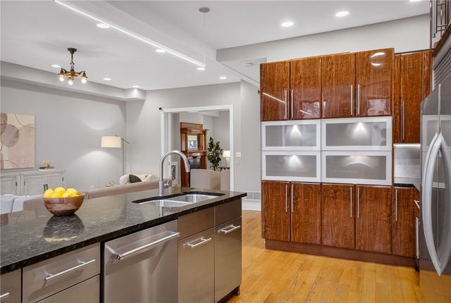 416 Denniston St, Shadyside, PA 15206