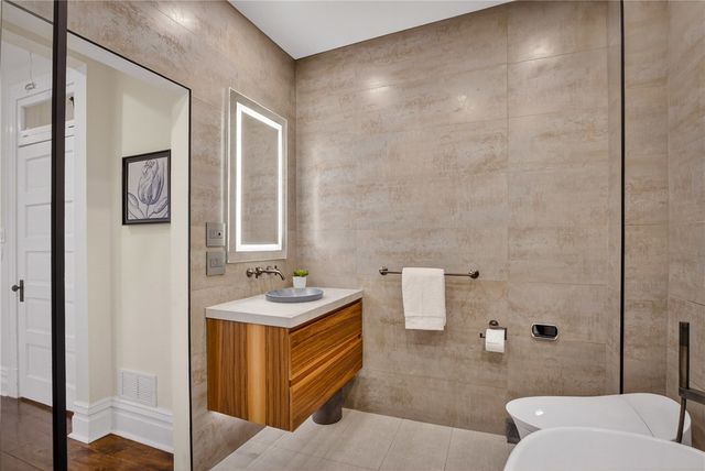 416 Denniston St, Shadyside, PA 15206