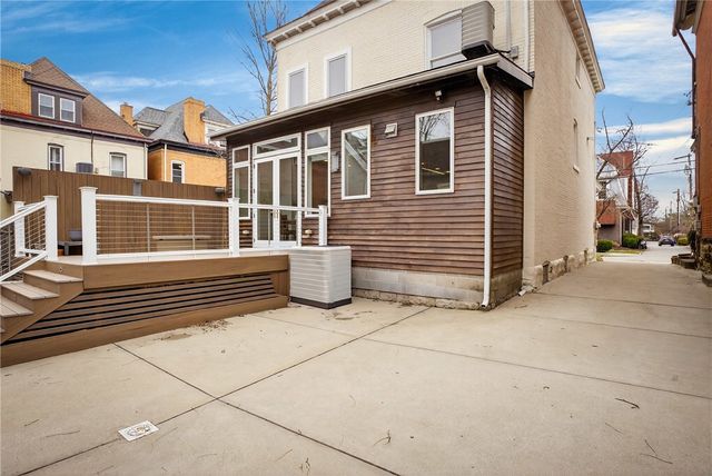 416 Denniston St, Shadyside, PA 15206