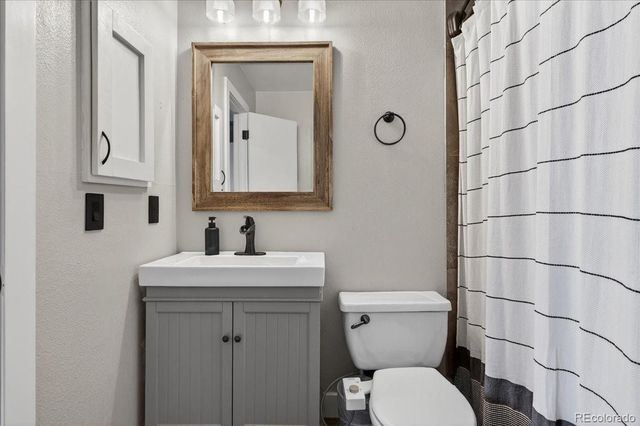 14344 E Hawaii Circle B, Aurora, CO 80012