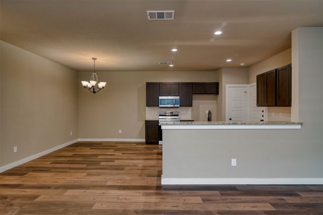 700-704 Harvest Moon Drive, Venus, TX 76084